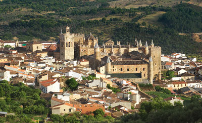 Año Santo Guadalupense. Guadalupe Renacida